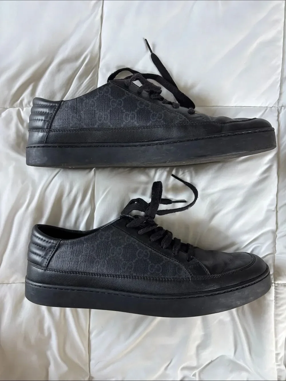 Gucci GG Supreme canvas and leather sneakers